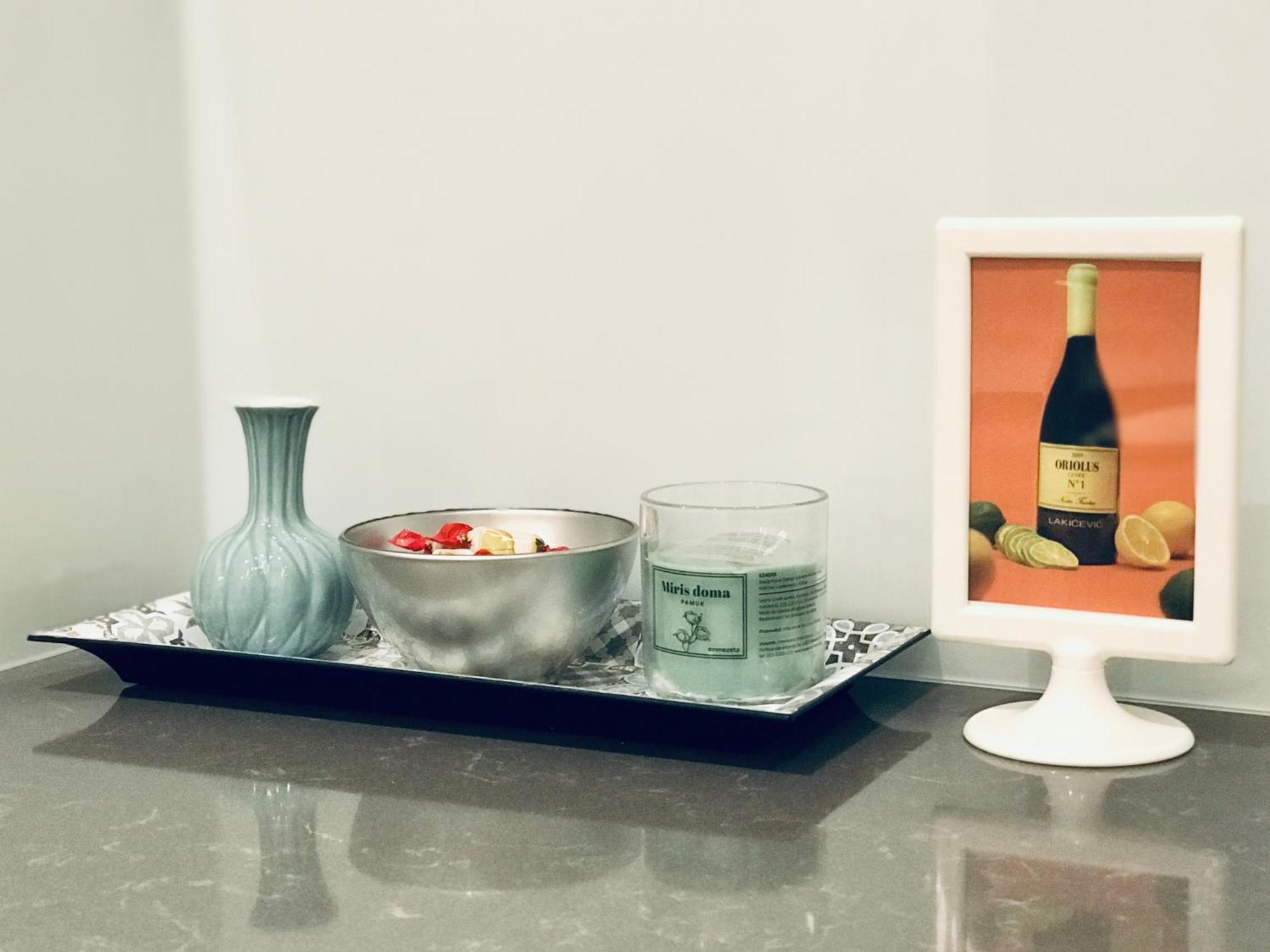 Inna Luxe & Wine- Central Belgrade Apartments Esterno foto